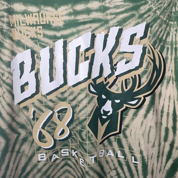 NBA Authentic Men's Milwaukee Bucks Green Tie-Dye T-Shirt Size Large - Picture 2 of 5